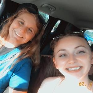 Meet your Posher, Tiffany